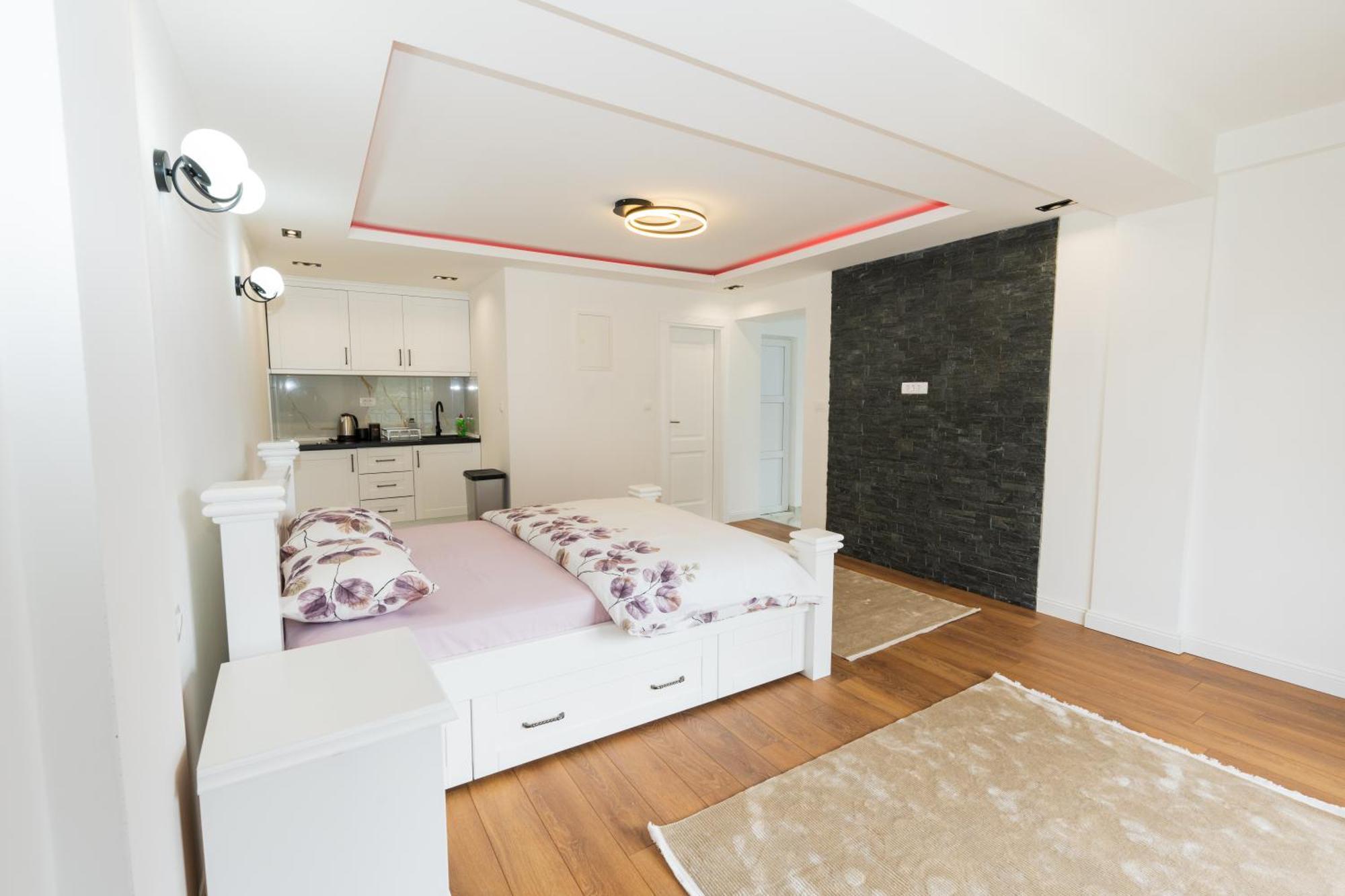 Ema Apartments Plav Luaran gambar