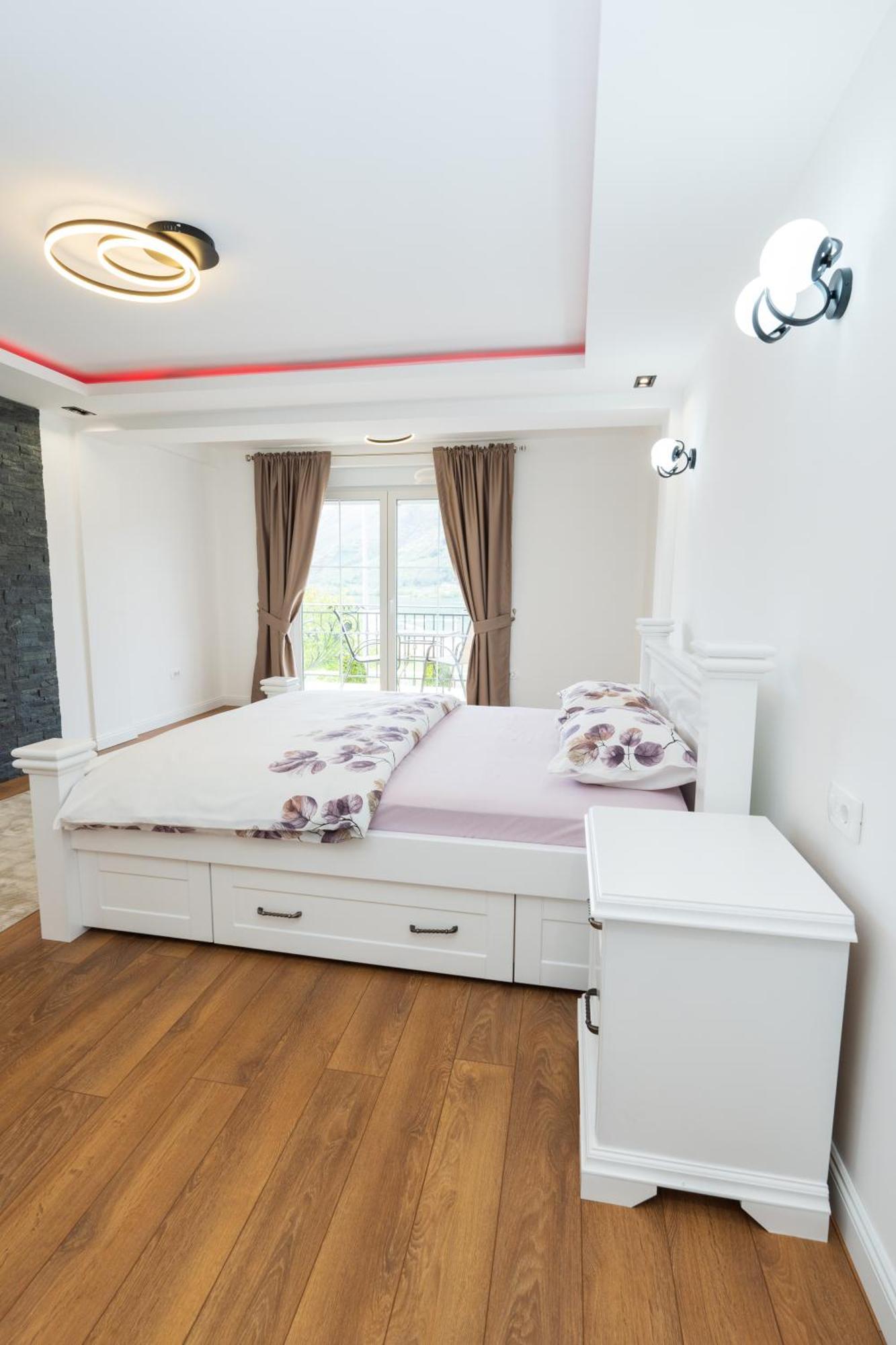 Ema Apartments Plav Luaran gambar